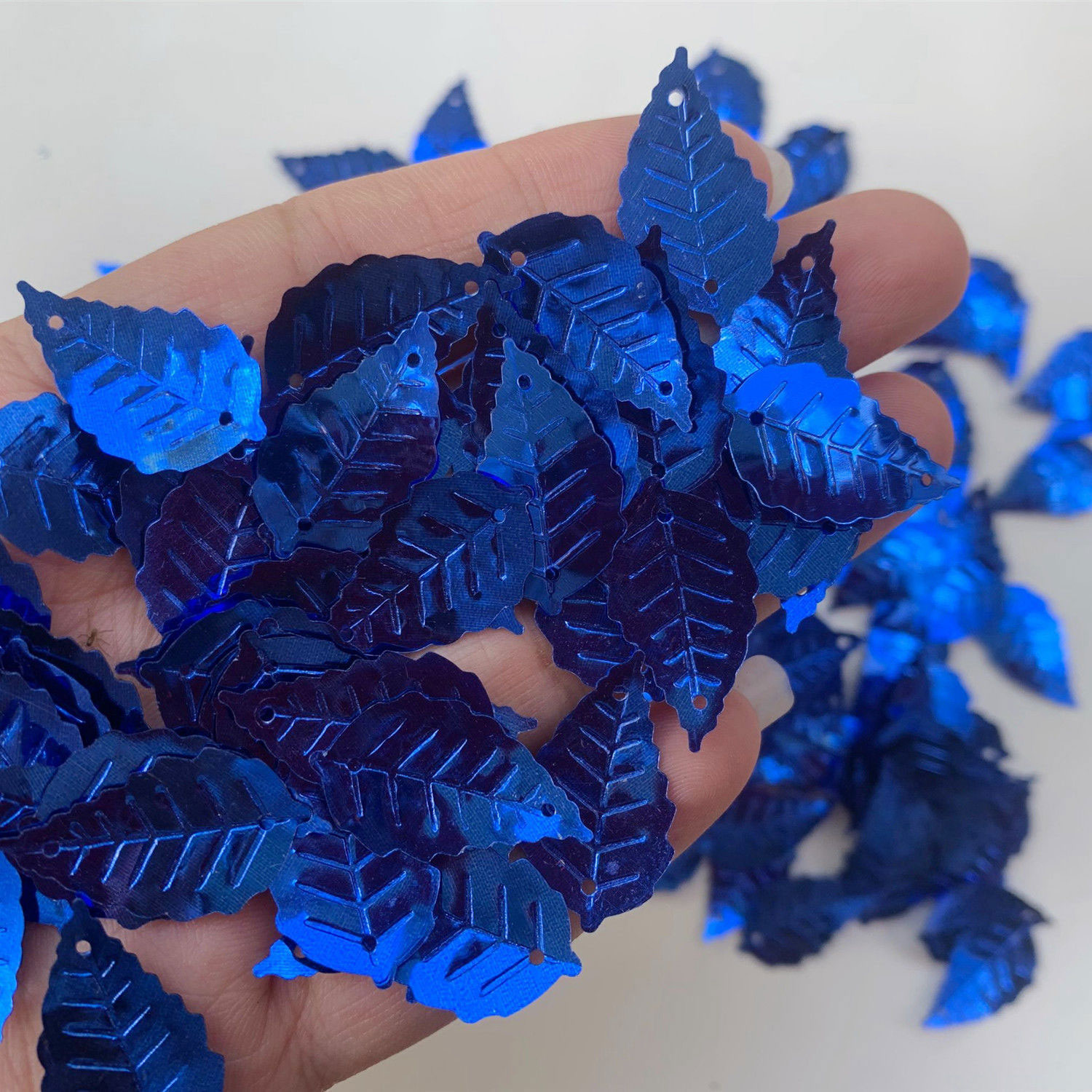 16mm 25mm lentejuelas de hoja  - Art Craft Cup reseña y precio